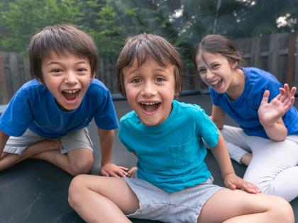 Spielende Kinder aus suchtbelasteten Familien - Drogenberatung Lörrach